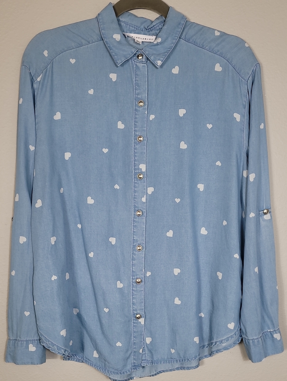 Jane & Delancey Chambray Heart Button Up Shirt Size Small Feminine Lyocell